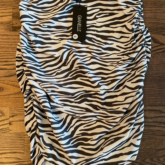 Gianelle zebra print swim skirt size S - Picture 4 of 4